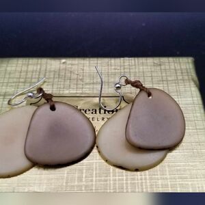 Native nights whisper earrings E0174